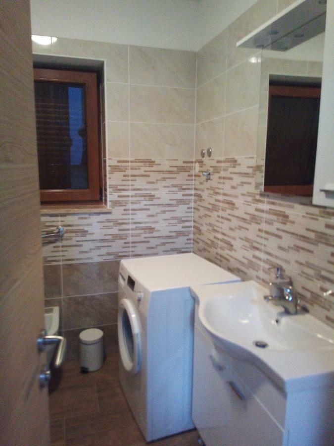 Apartmaji Matazin Črni Kal 外观 照片