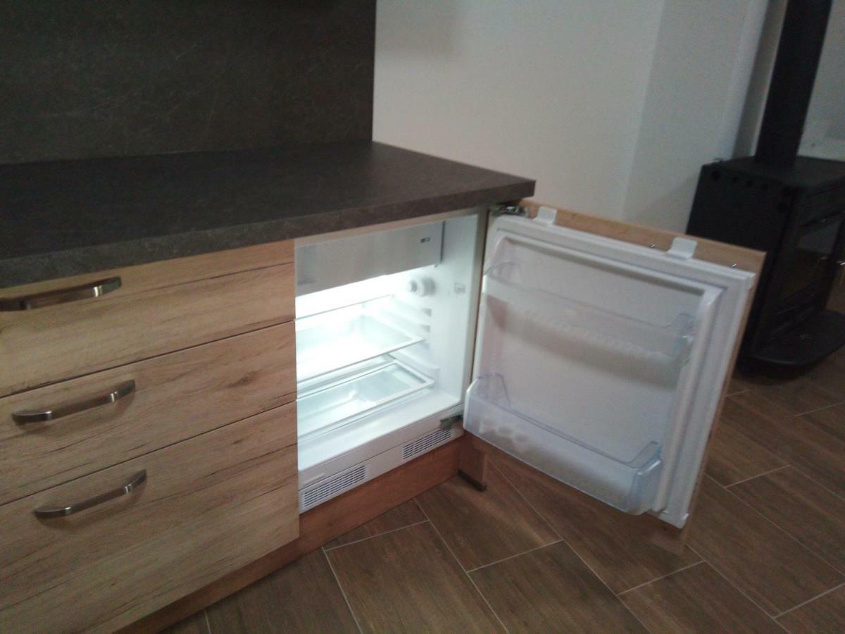 Apartmaji Matazin Črni Kal 外观 照片